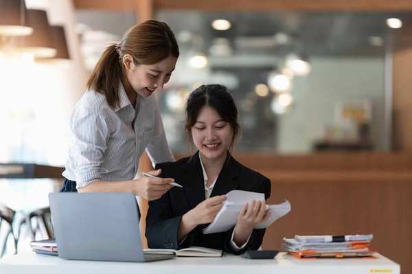 Réussir le lancement de votre entreprise : stratégies gagnantes